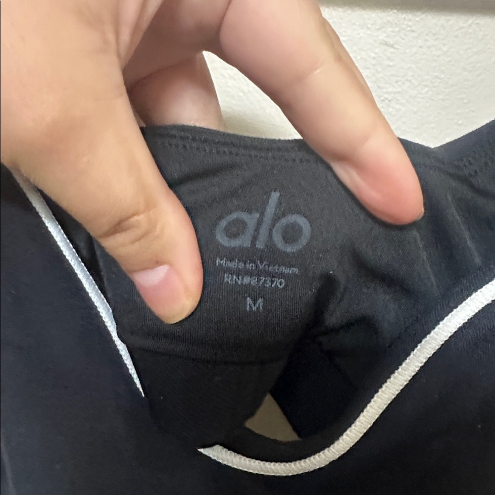 Alo - Picture 3 of 3